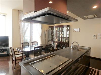 機能的で美しいオープンキッチンに 機能的で美しいオープンキッチンに